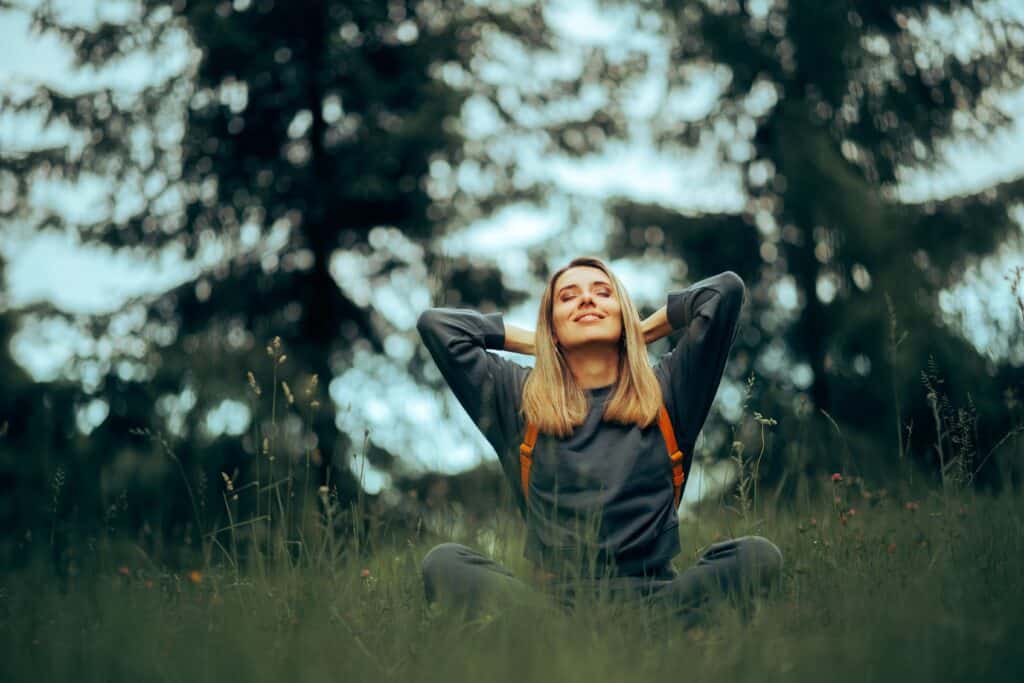 A woman is enjoying life after dual diagnosis treatment in California